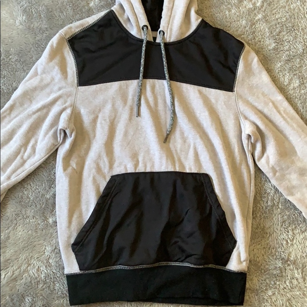 tony hawk gray and black hoodie/sweatshirt